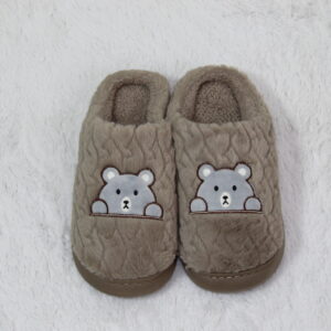 pantufla oso café